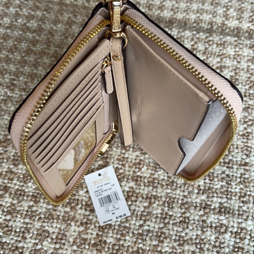Michael Kors Jet Set Travel LG Flat MF Phone Case - Picture 12 of 15